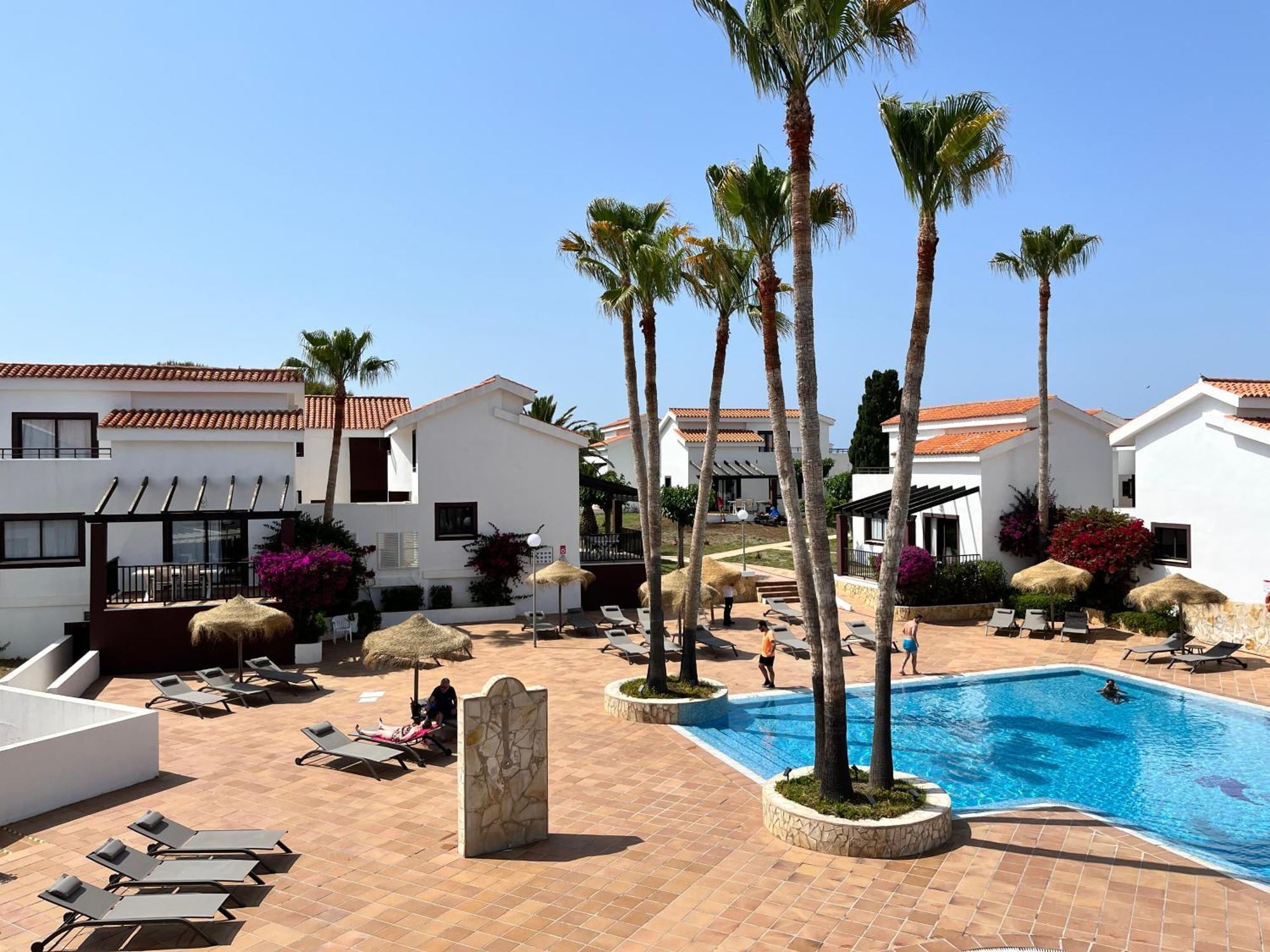 Nuramar Aparthotel Cala en Bosch Εξωτερικό φωτογραφία