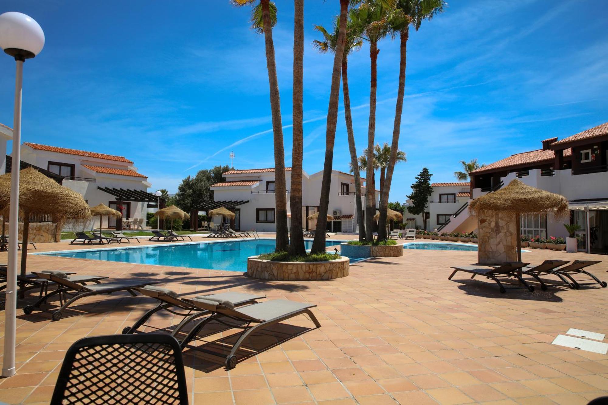 Nuramar Aparthotel Cala en Bosch Εξωτερικό φωτογραφία