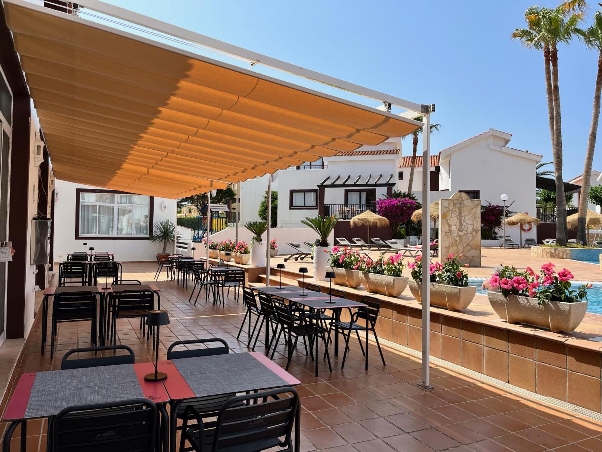 Nuramar Aparthotel Cala en Bosch Εξωτερικό φωτογραφία