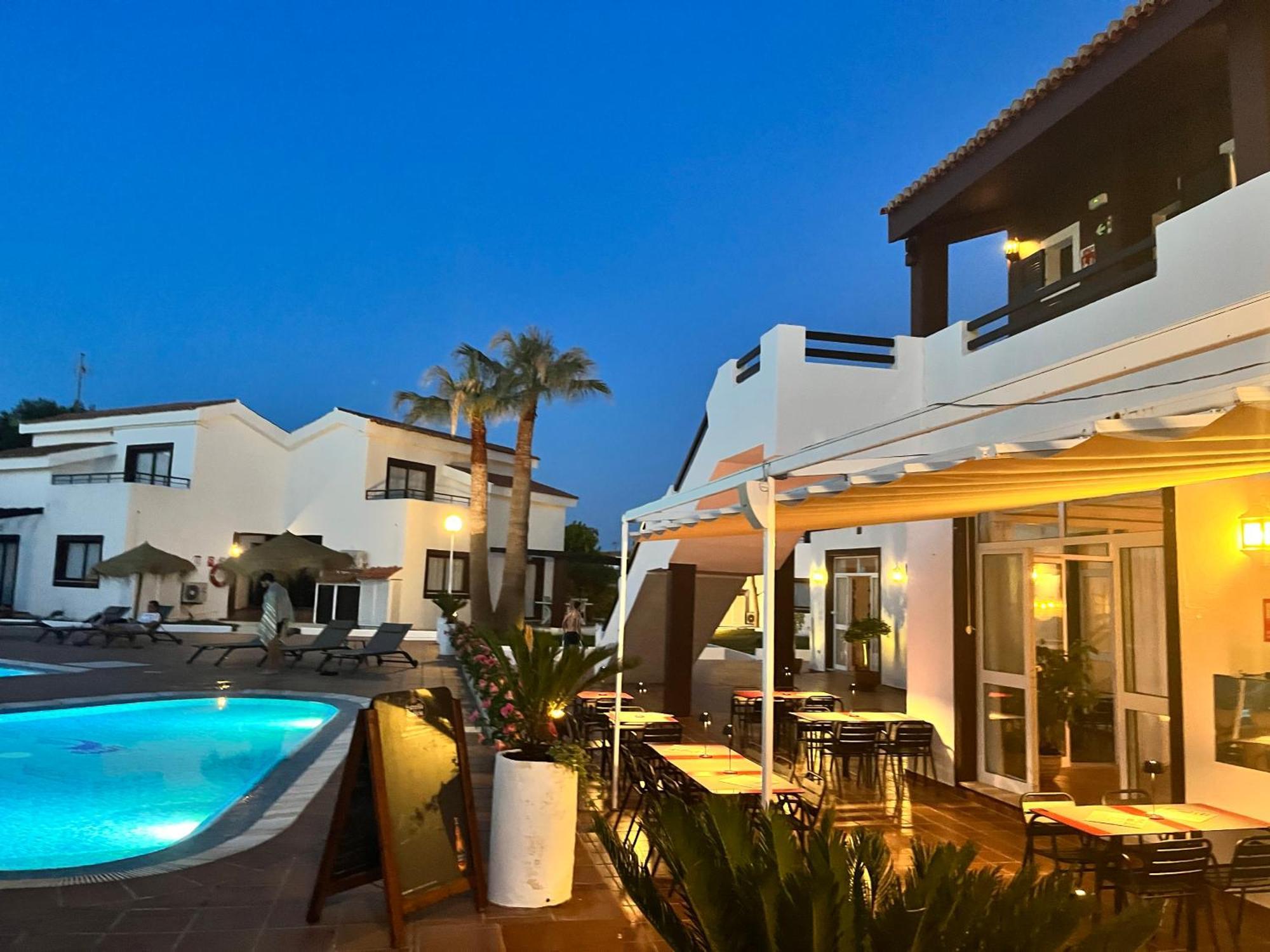 Nuramar Aparthotel Cala en Bosch Εξωτερικό φωτογραφία