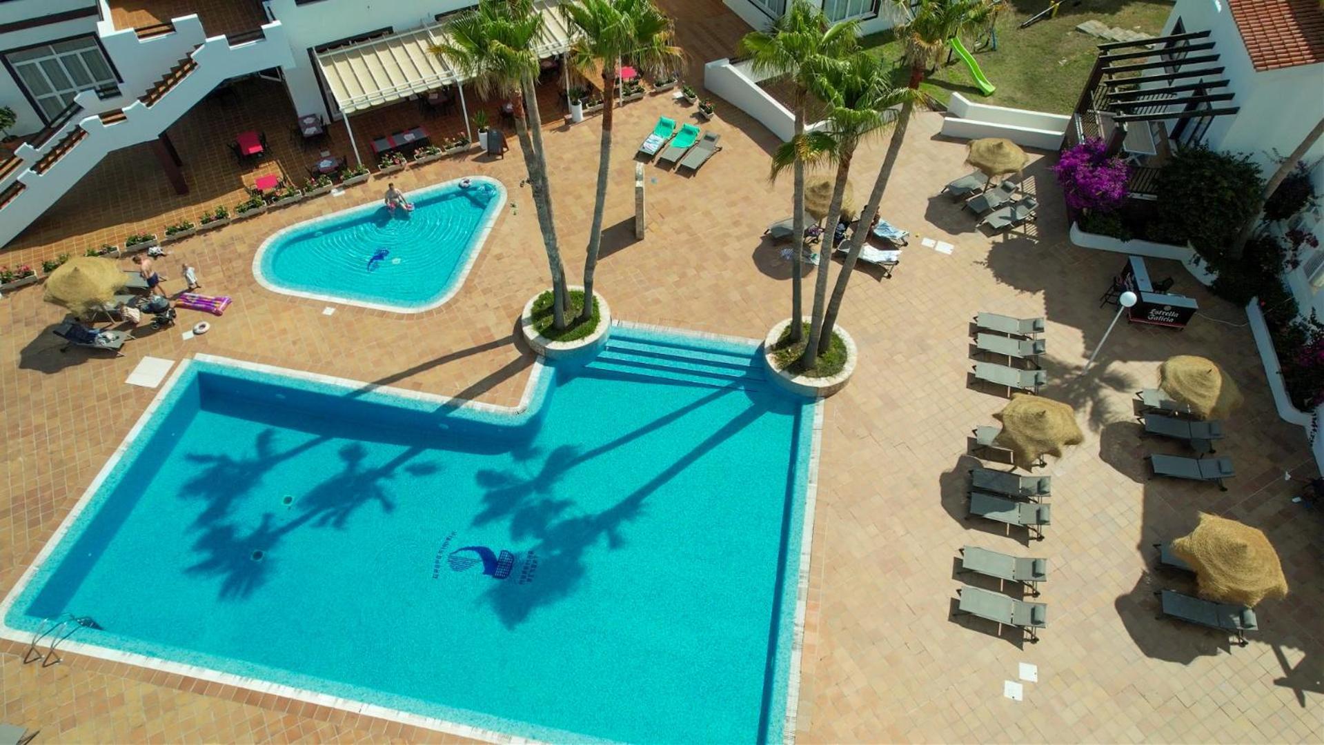 Nuramar Aparthotel Cala en Bosch Εξωτερικό φωτογραφία