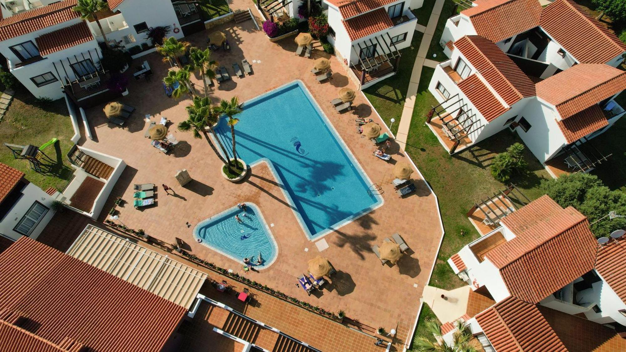 Nuramar Aparthotel Cala en Bosch Εξωτερικό φωτογραφία