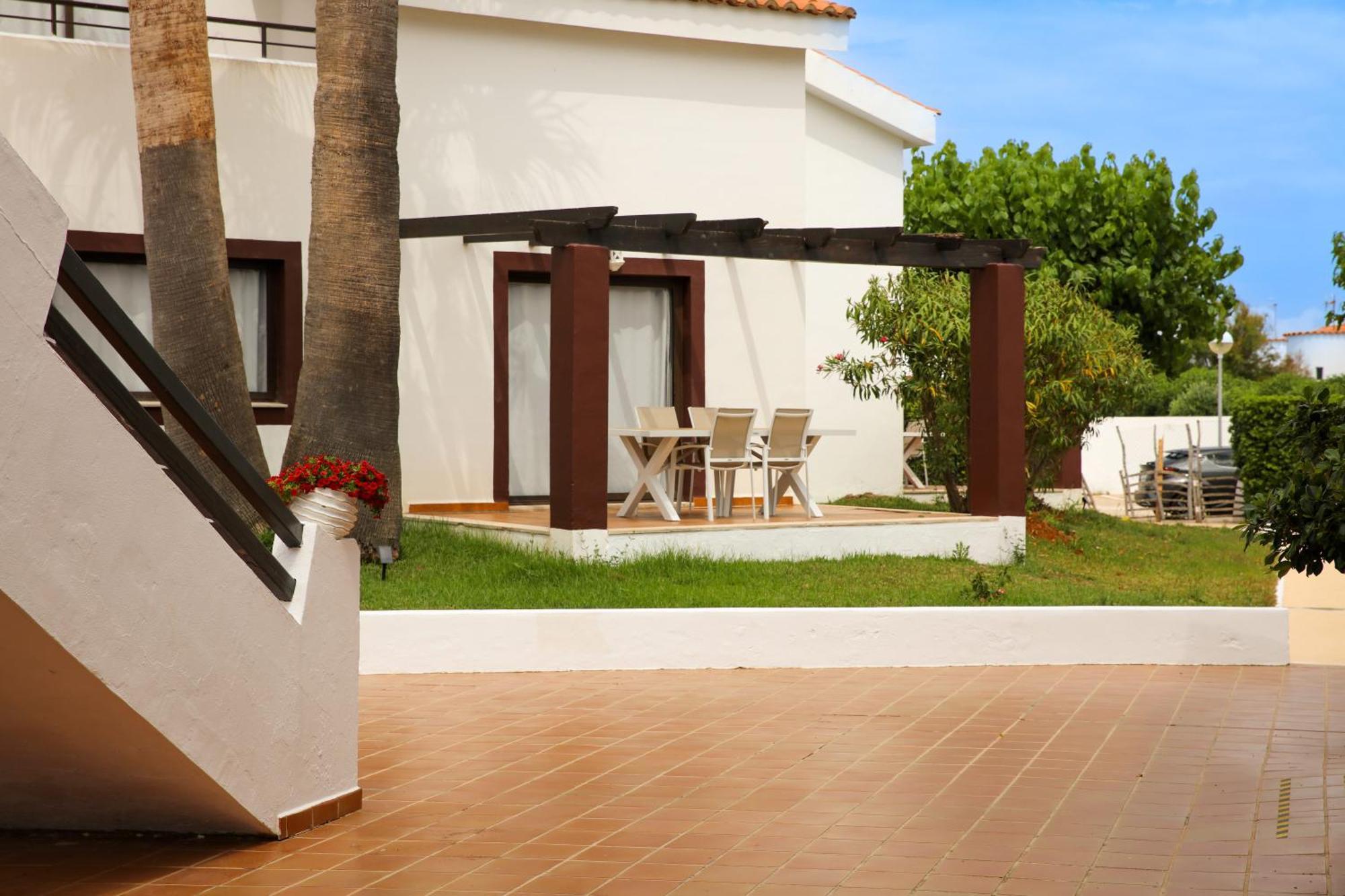 Nuramar Aparthotel Cala en Bosch Εξωτερικό φωτογραφία