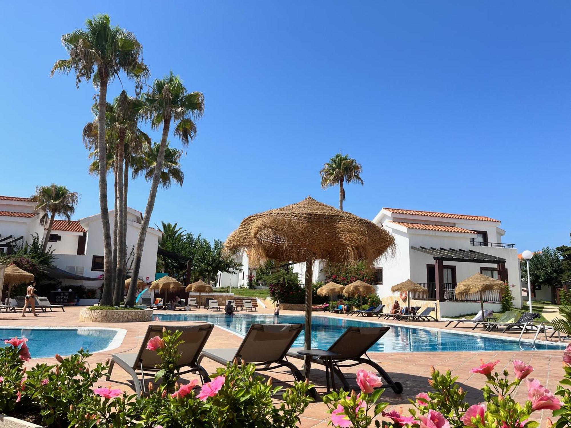 Nuramar Aparthotel Cala en Bosch Εξωτερικό φωτογραφία
